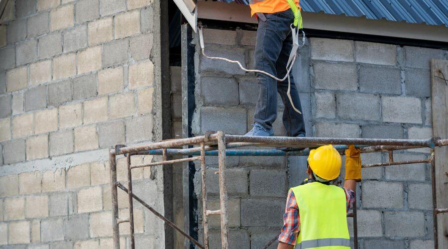 Expert Emergency Roof Repairs services in Big Falls, MN